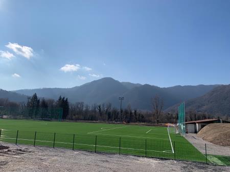 Nogometno igrišče z umetno travo (Nataša M. Kenda) (11)